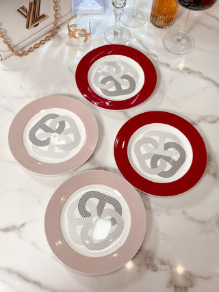 Luxurious Link Ceramic Plate in Red.